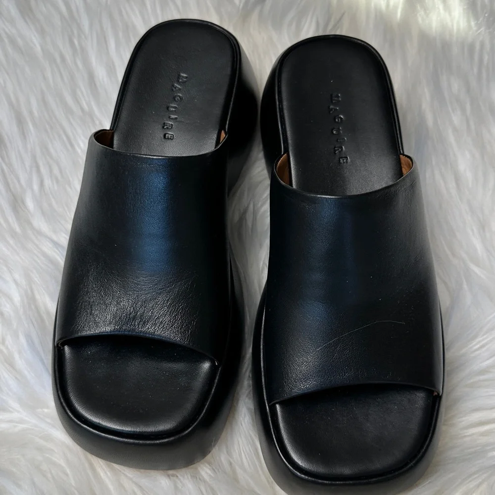 Mature Alina Black Sandal size 36/ size 6 US - Picture 3 of 13